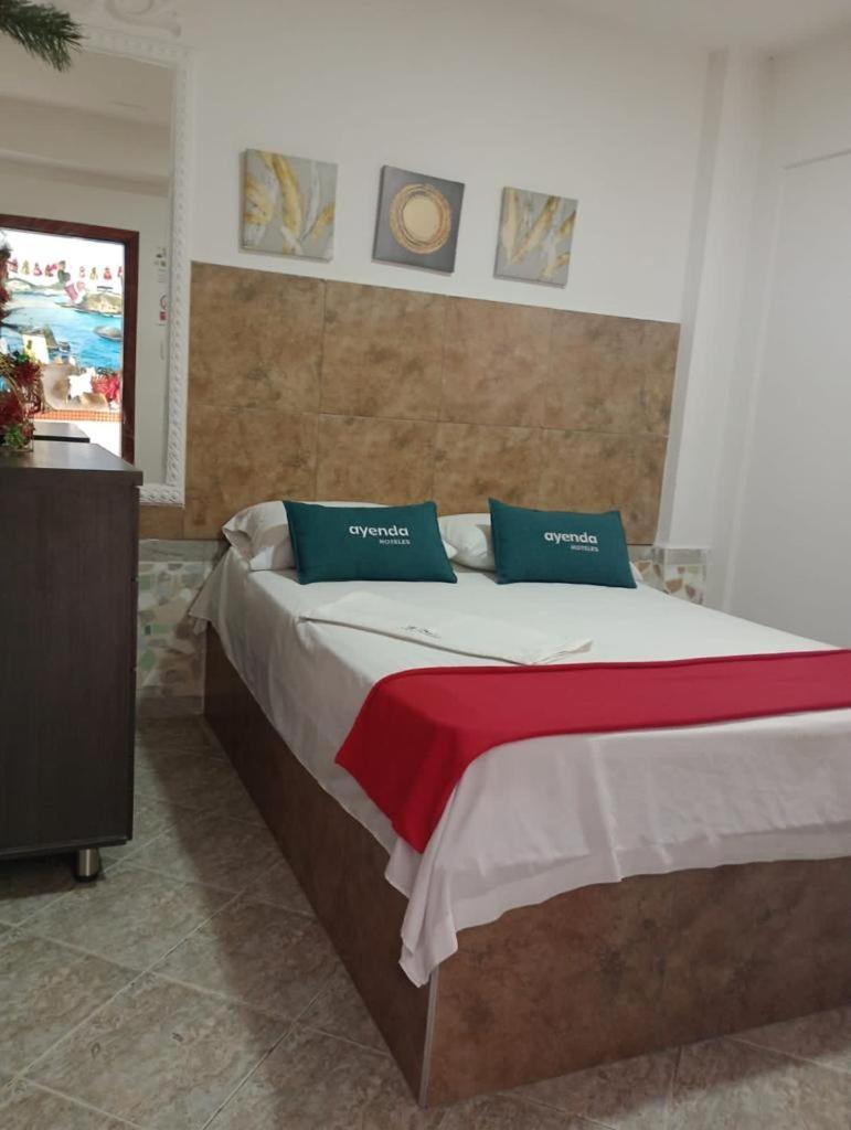סנטה מרתה Hostal Kumbaya מראה חיצוני תמונה