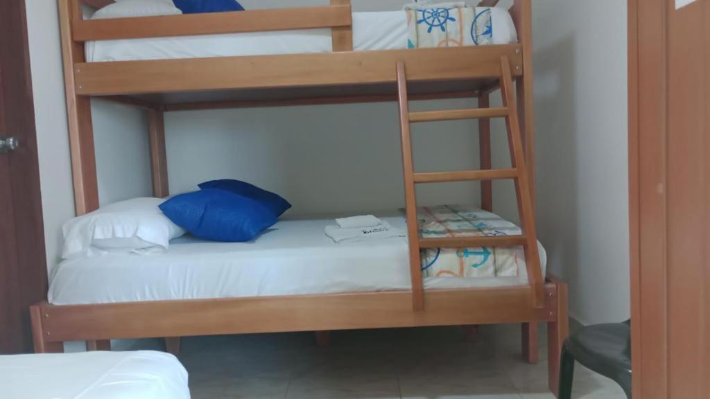 סנטה מרתה Hostal Kumbaya מראה חיצוני תמונה