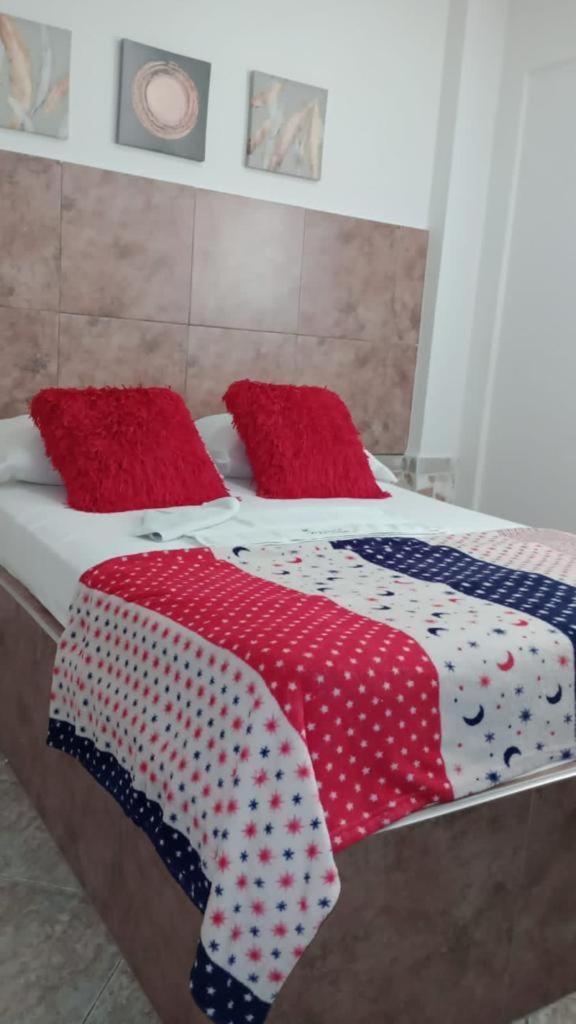 סנטה מרתה Hostal Kumbaya מראה חיצוני תמונה